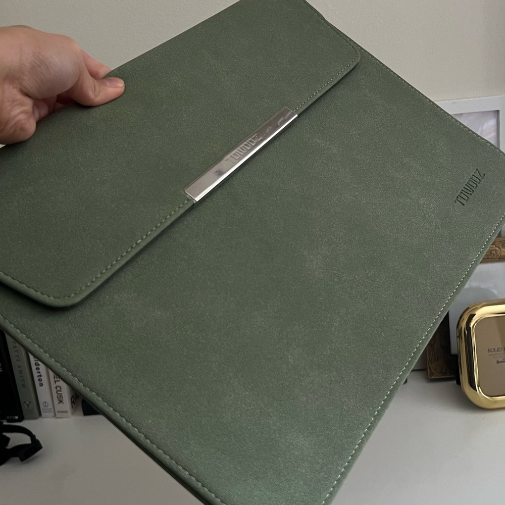 MacBook Air 13.6inch Olive Green Laptop Sleeve